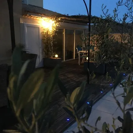 Duplex Meublé Avec Vue Sur Piscine
