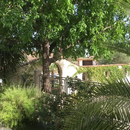 Duplex Meuble Avec Vue Sur Piscine Appartement *