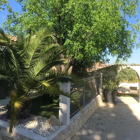 Duplex Meuble Avec Vue Sur Piscine Apartmán Pont-Saint-Esprit
