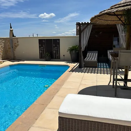 Duplex Meuble Avec Vue Sur Piscine