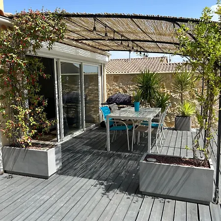 Duplex Meuble Avec Vue Sur Piscine